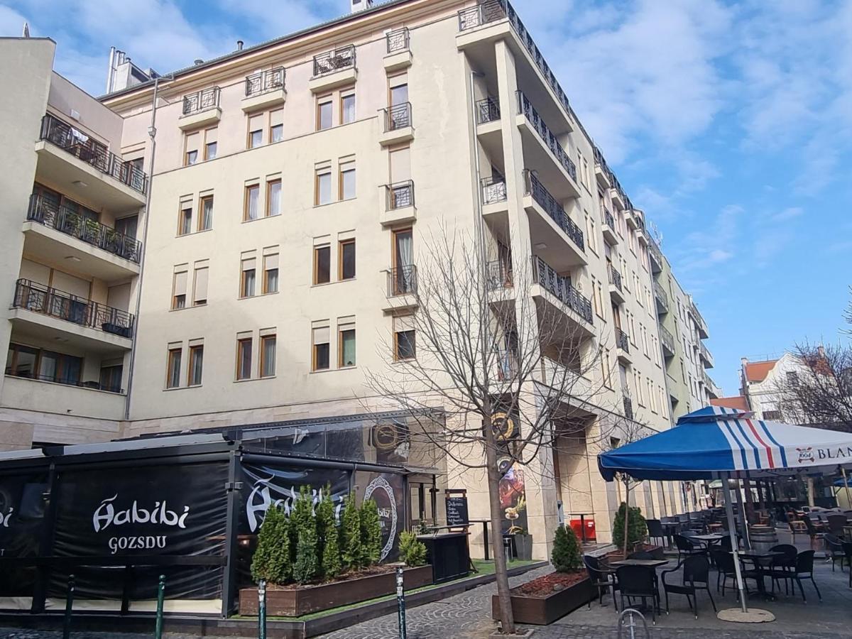 Mary Homes Apartments Budapeste Exterior foto